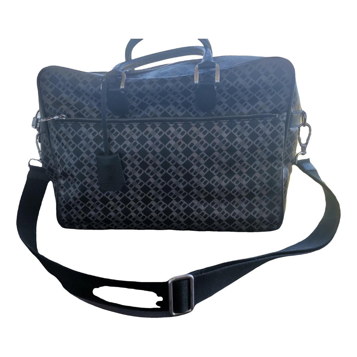 Leather travel bag