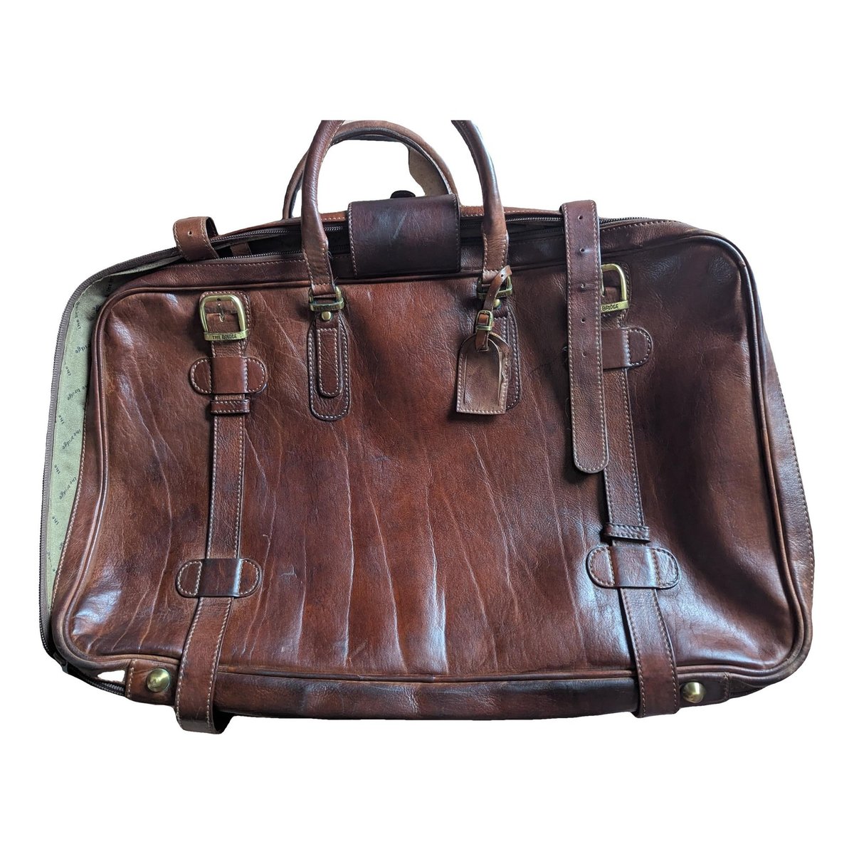 Leather travel bag