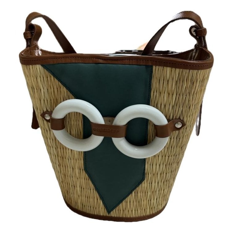 Leather travel bag