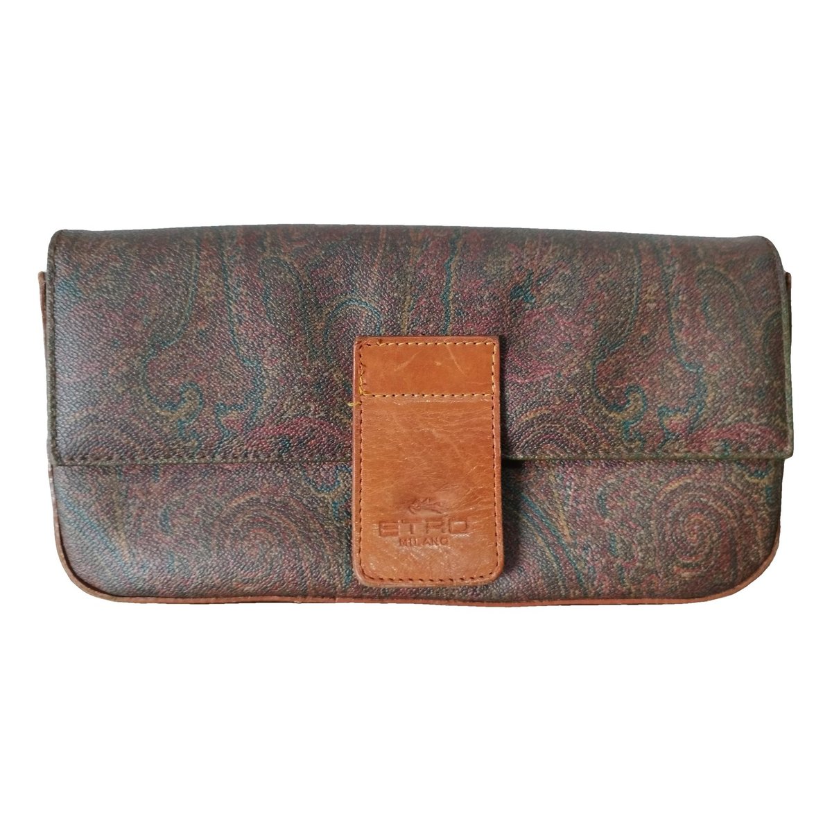 Leather clutch bag