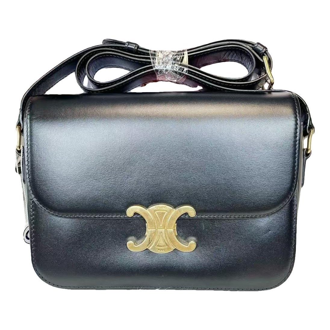 Triomphe leather handbag