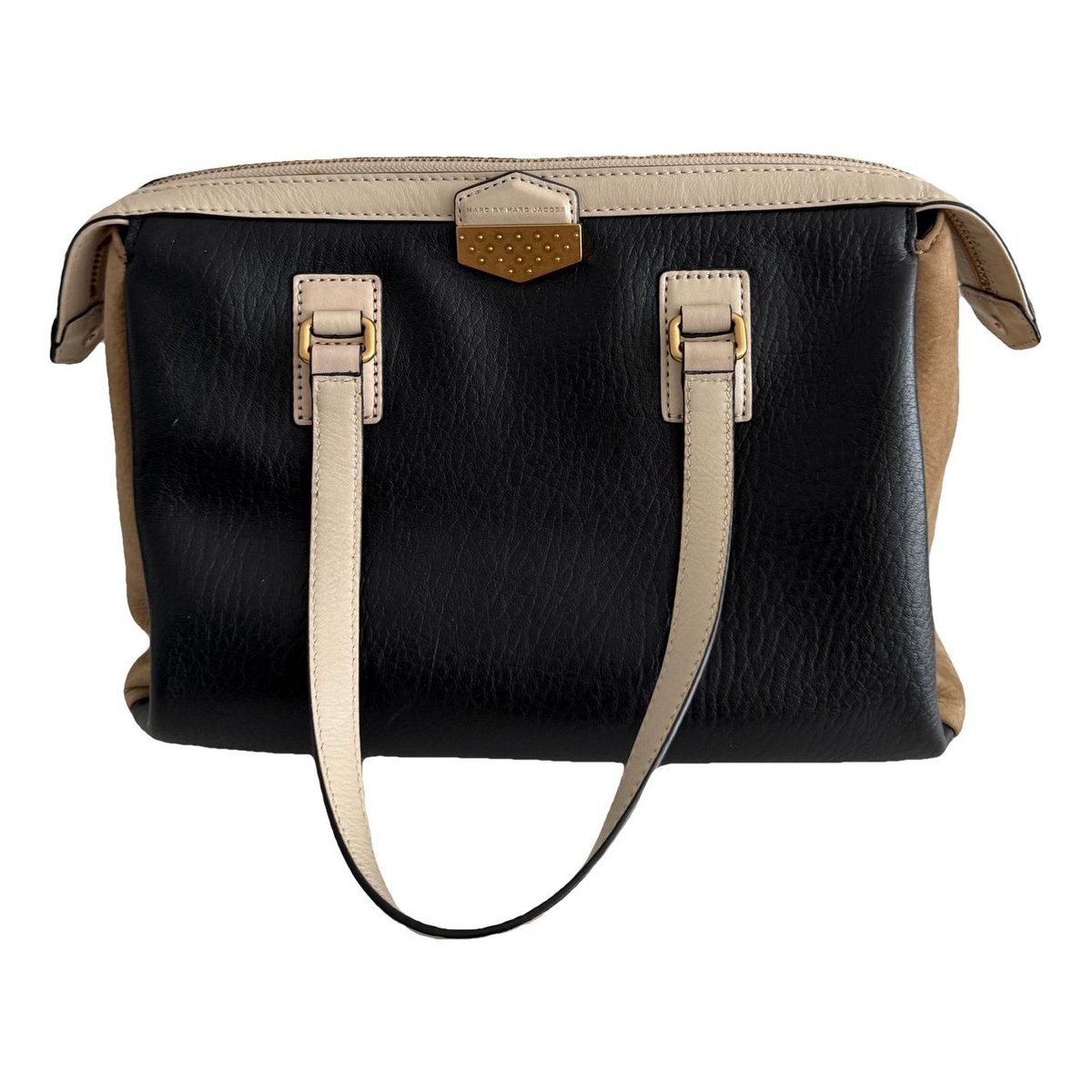 Classic Q leather handbag