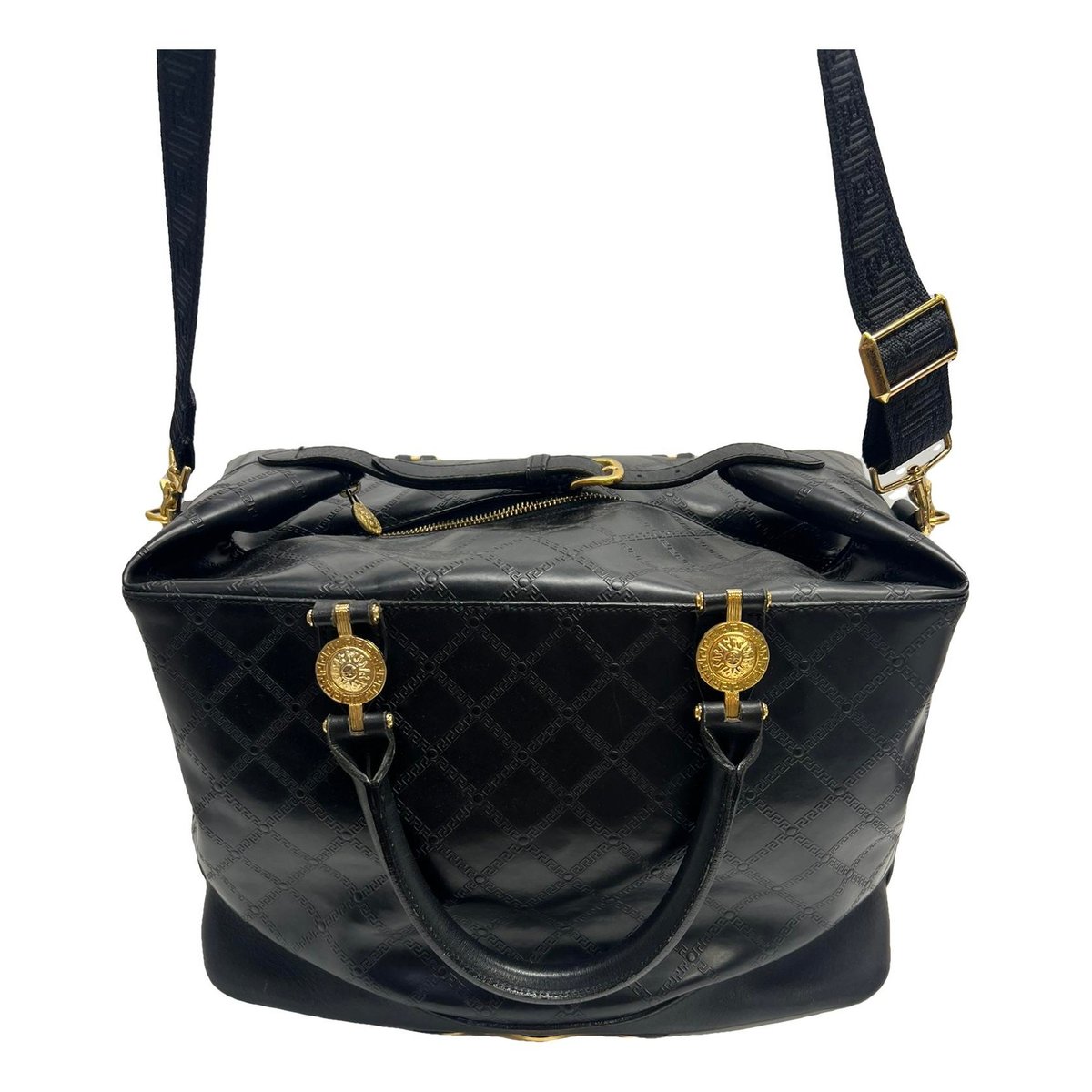 Leather travel bag