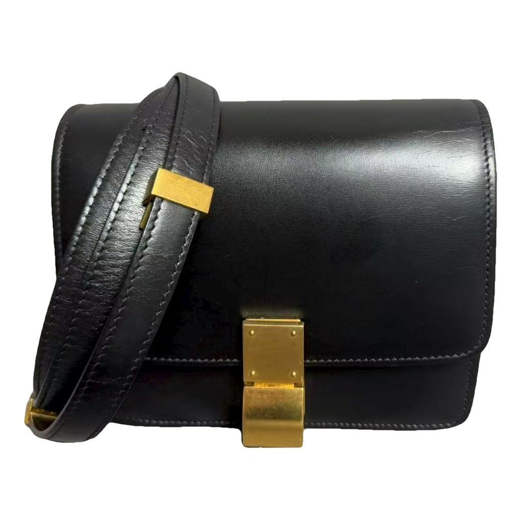 Classic leather handbag