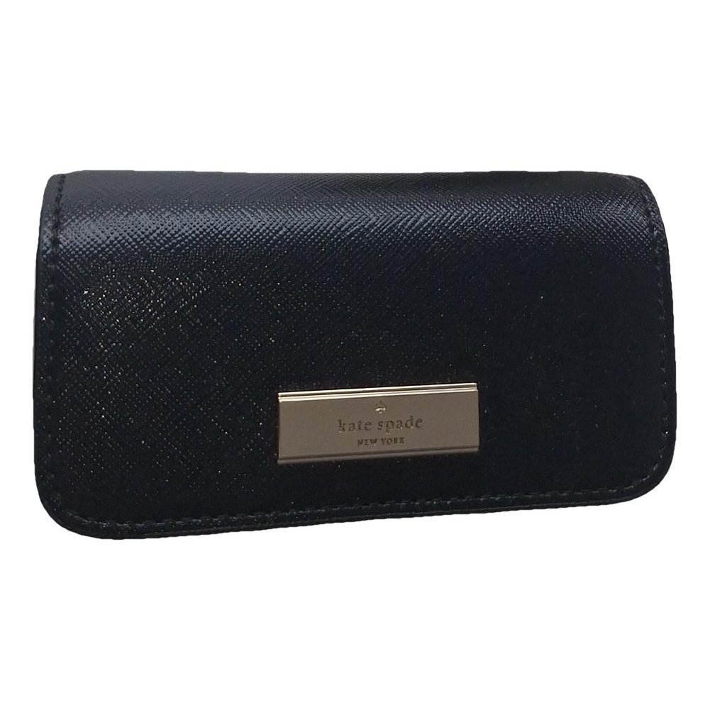 Leather clutch bag