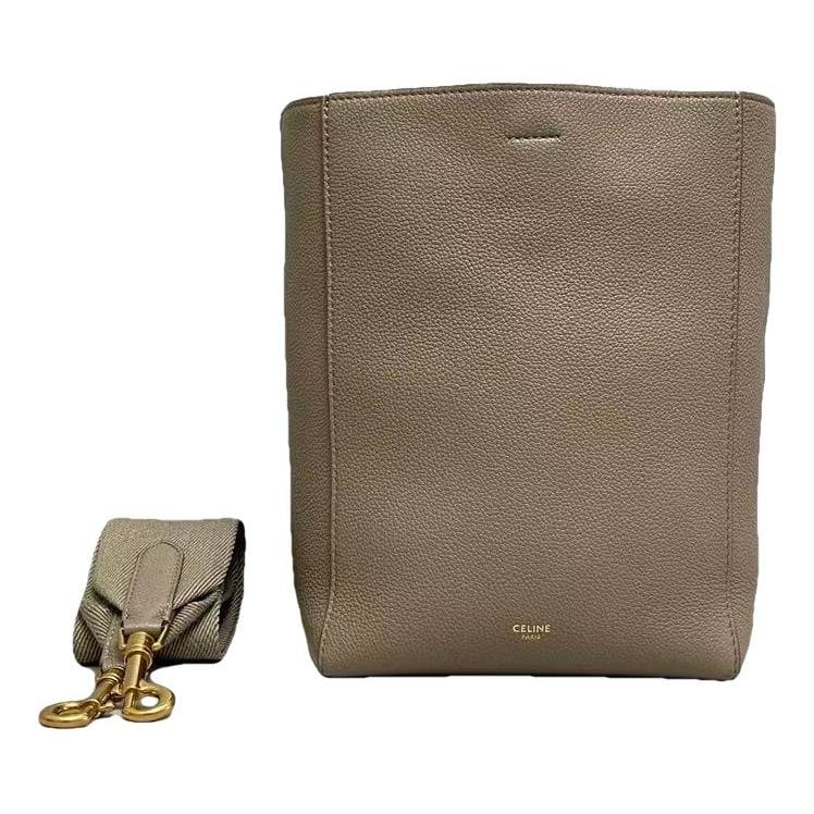 Seau Sangle leather handbag