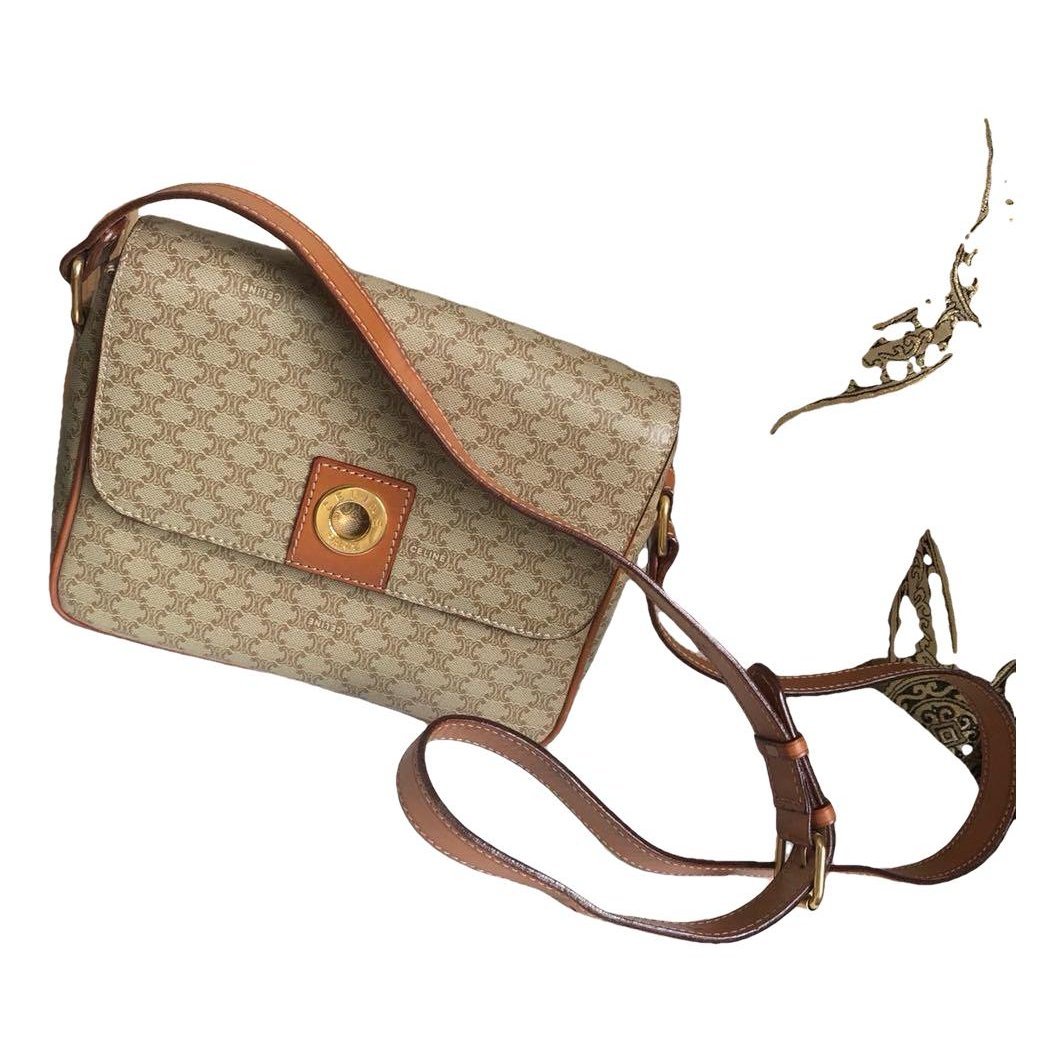 Classic vinyl crossbody bag