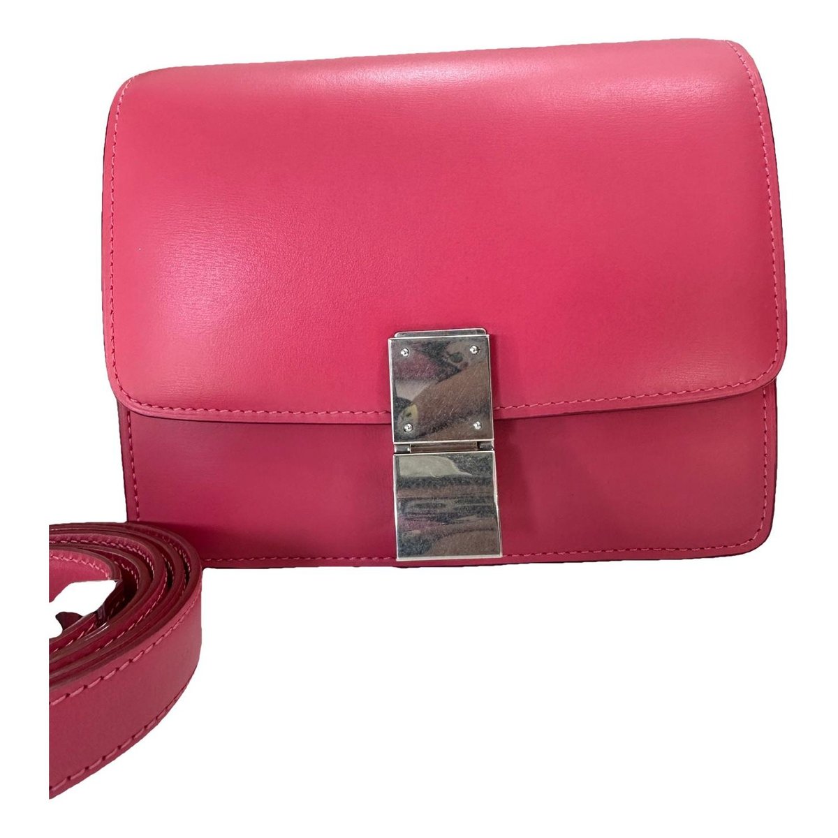 Classic leather handbag