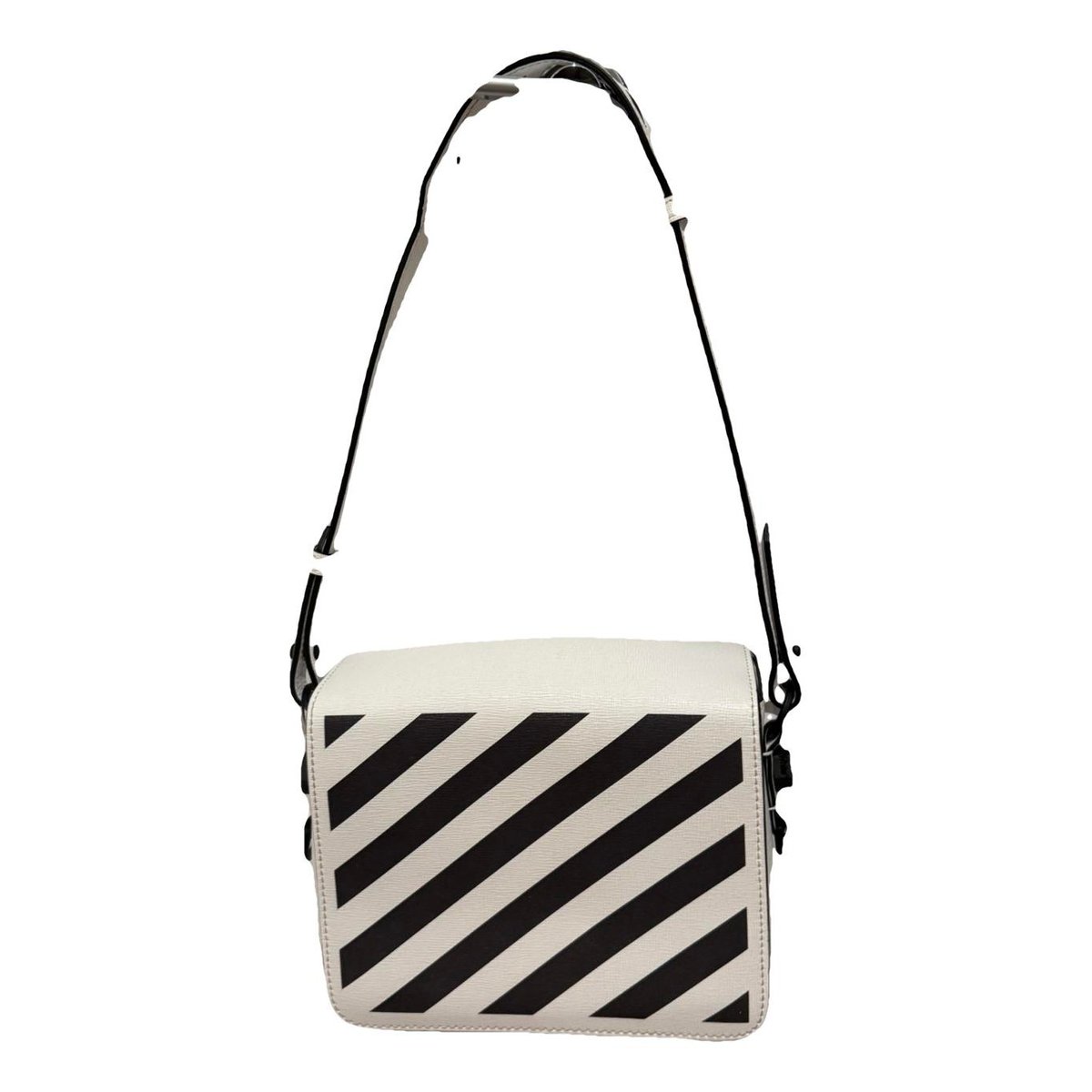 Binder leather handbag