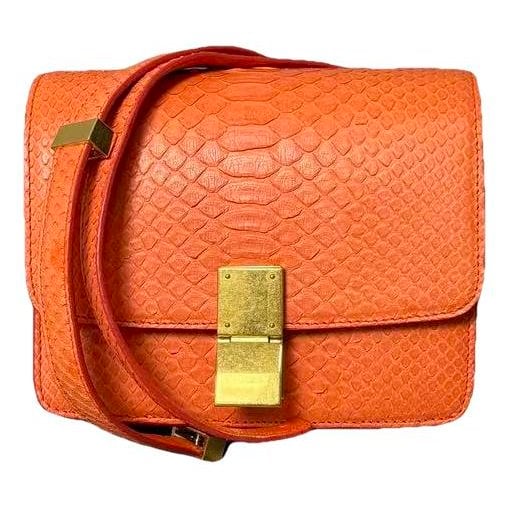 Classic leather handbag