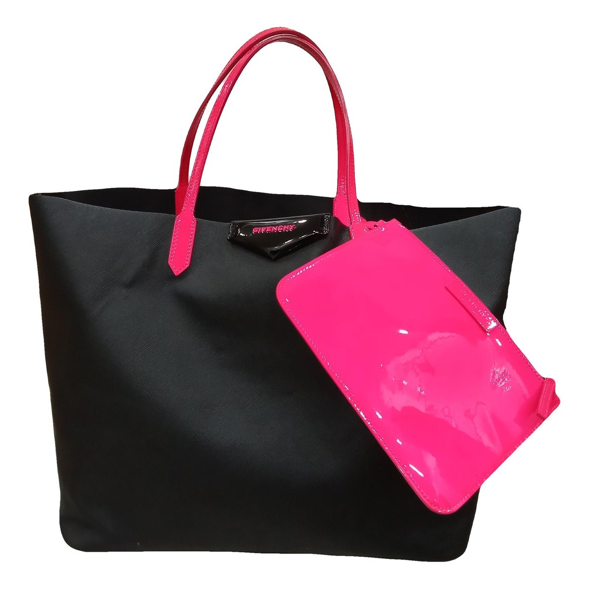 Antigona leather handbag