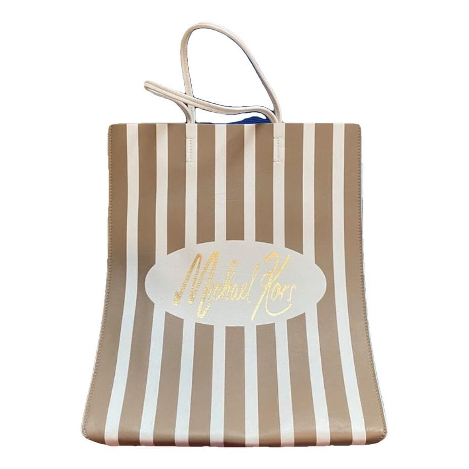Leather tote