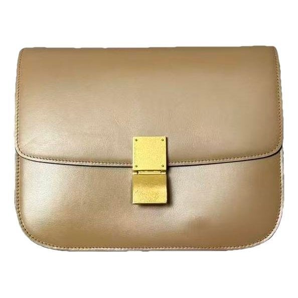 Classic leather handbag
