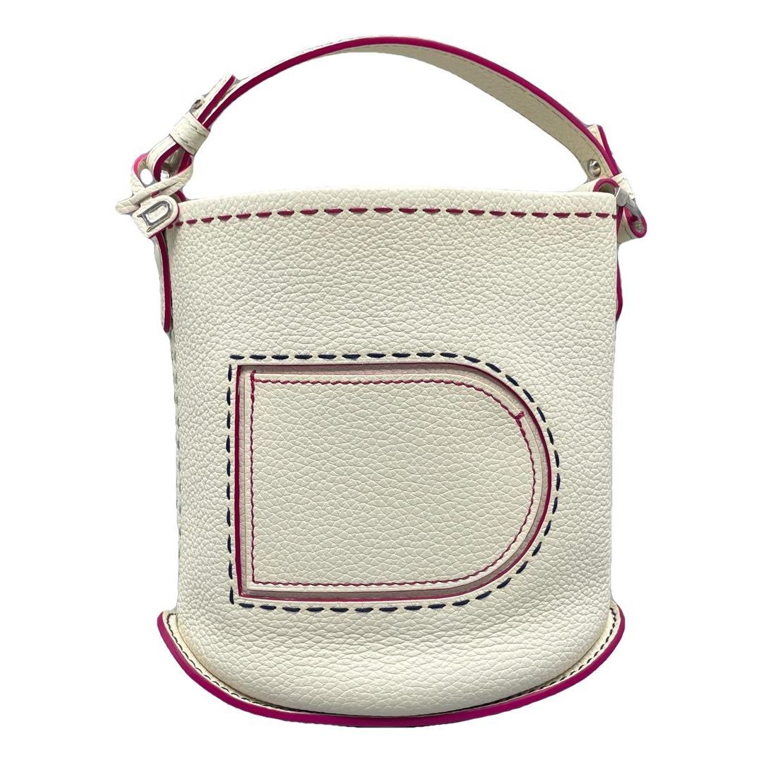 Pin leather handbag
