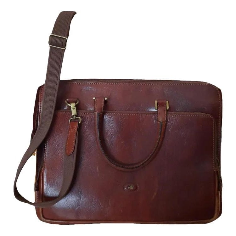 Leather handbag