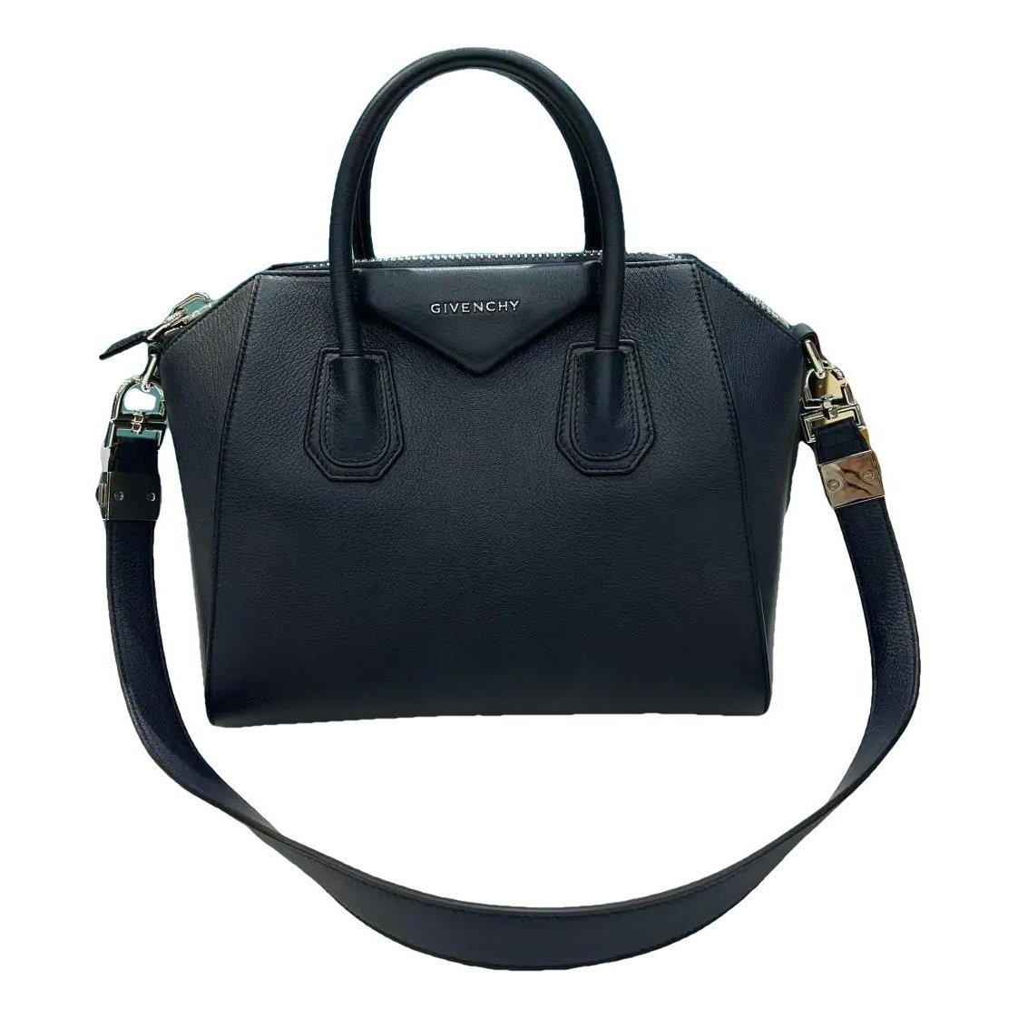 Antigona leather crossbody bag