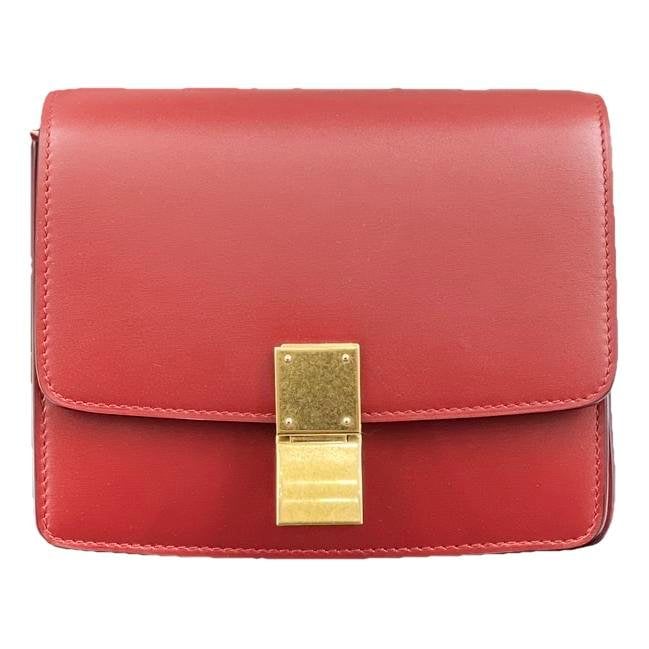 Classic leather crossbody bag