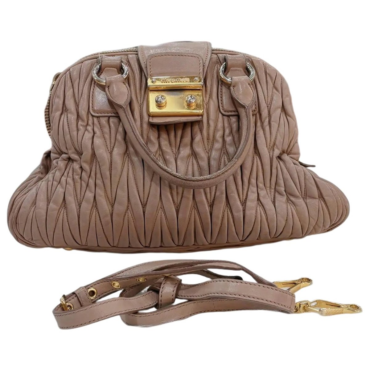 Matelassé leather crossbody bag