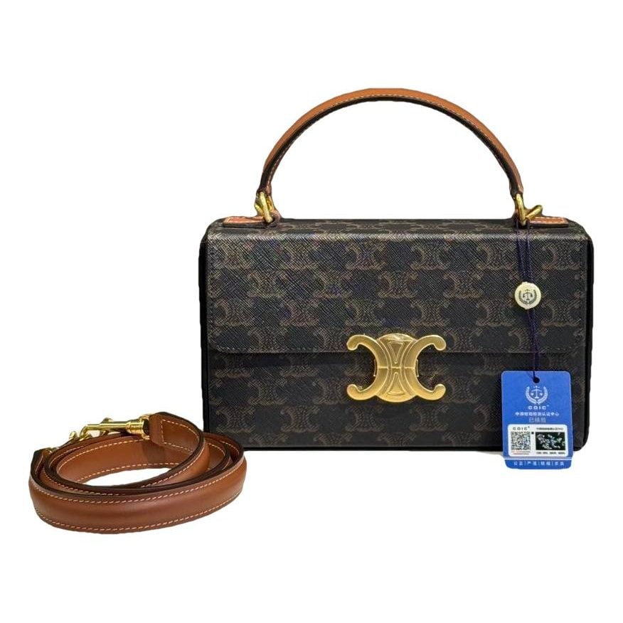 Triomphe Long leather handbag