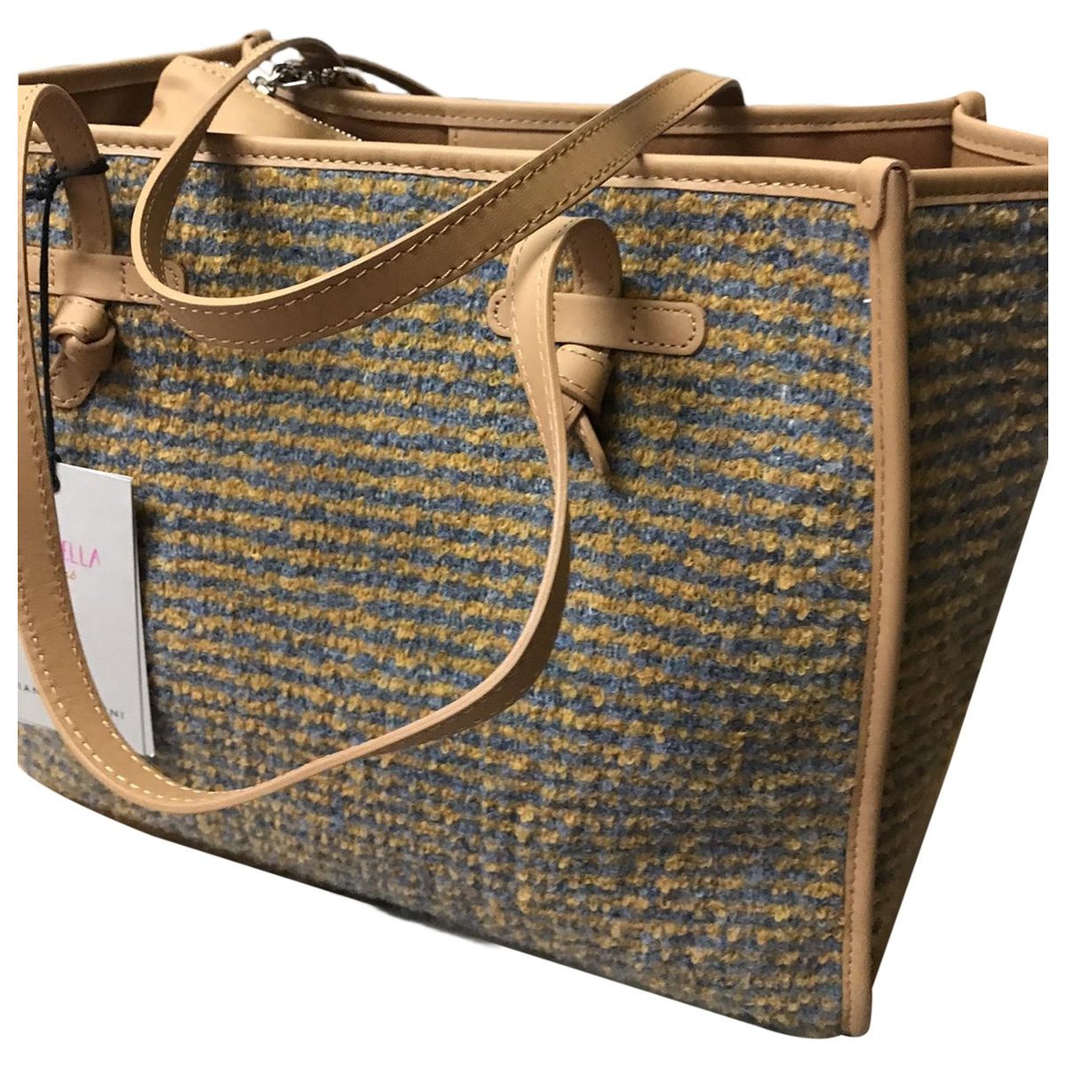 Leather tote