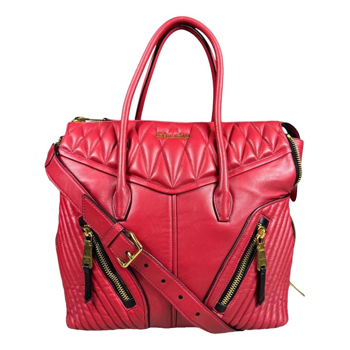 Matelassé leather handbag