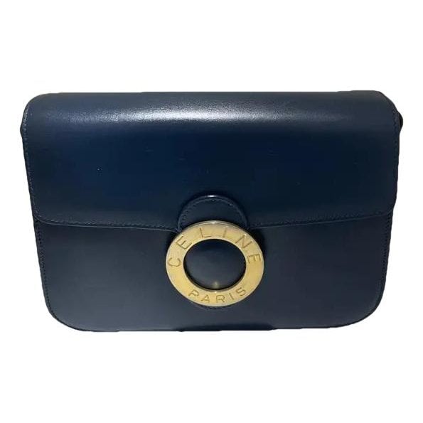 Classic leather crossbody bag