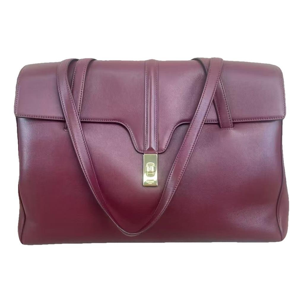 Sac 16 leather handbag