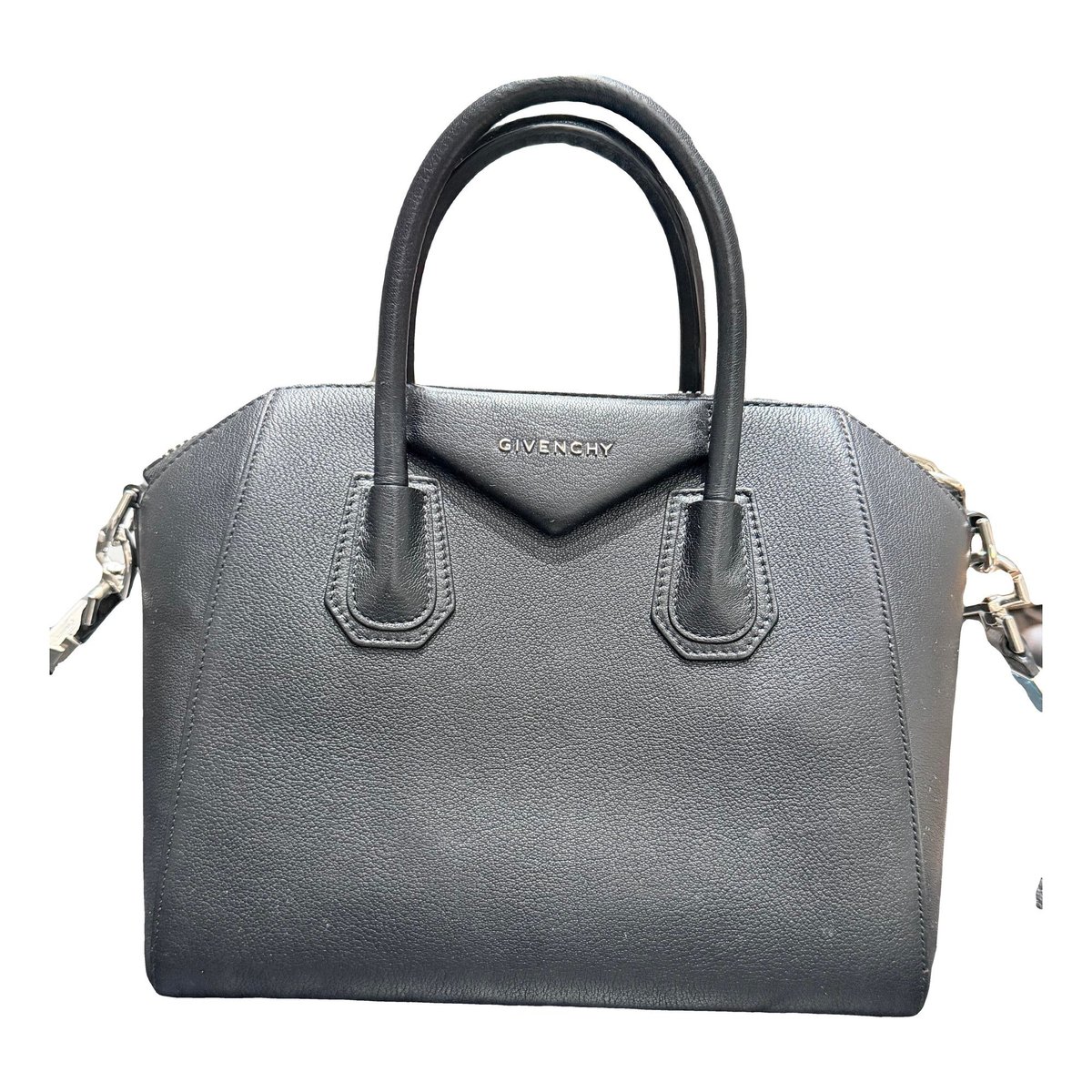 Antigona leather handbag
