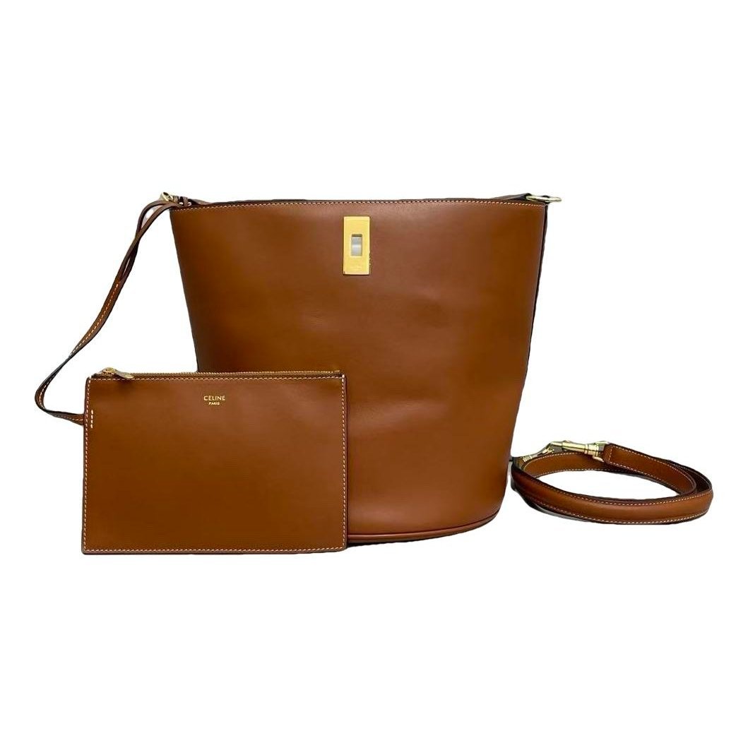 SEAU 16 leather handbag