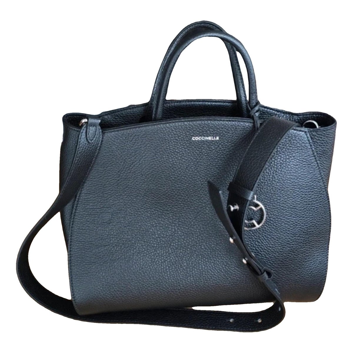 Leather tote