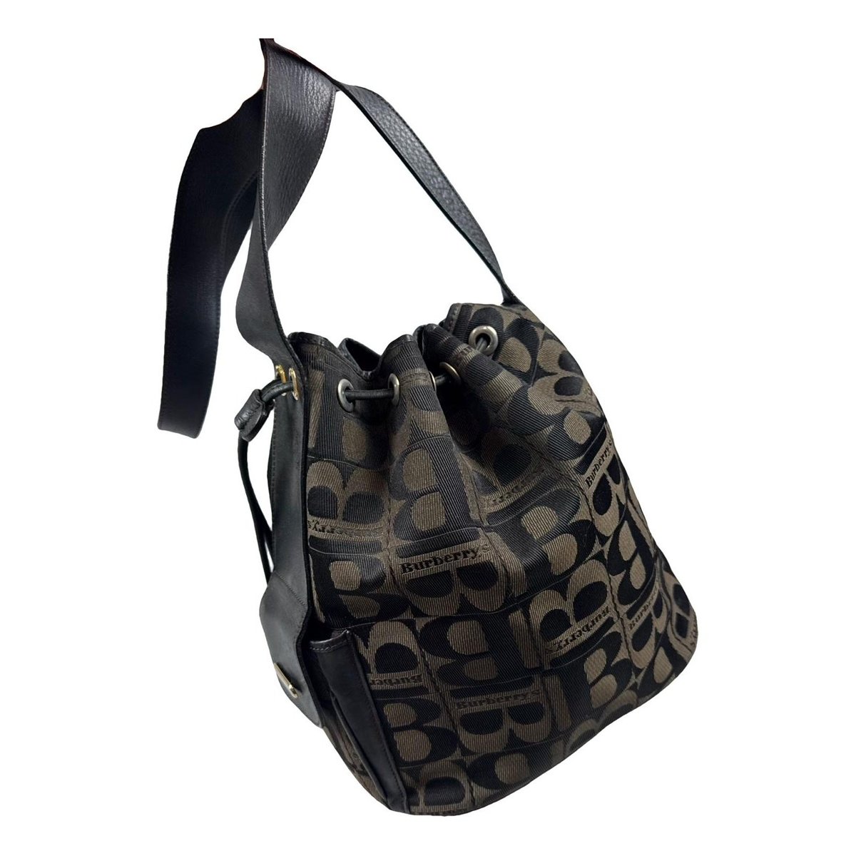 Lola Bucket handbag