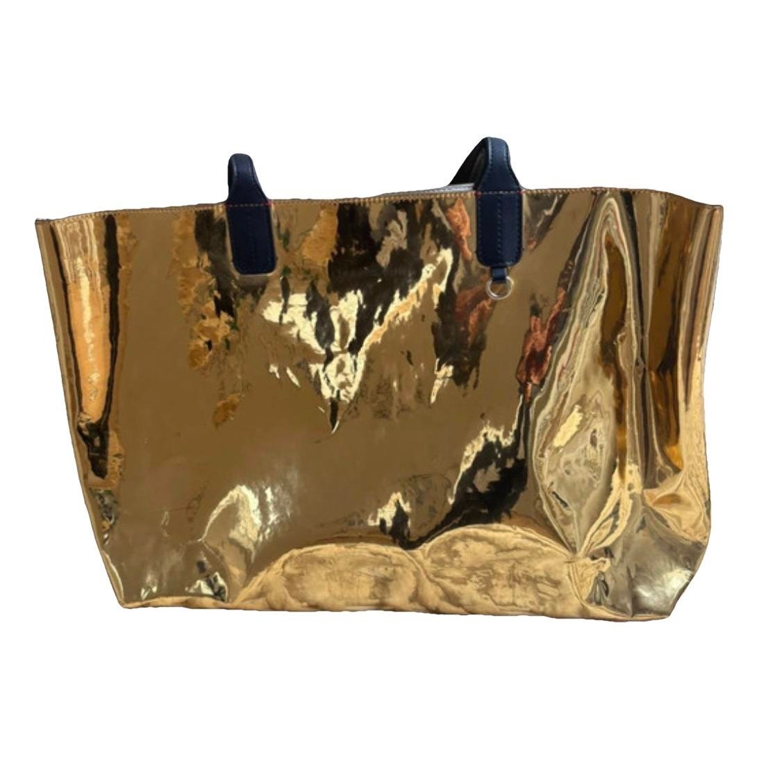 Tote