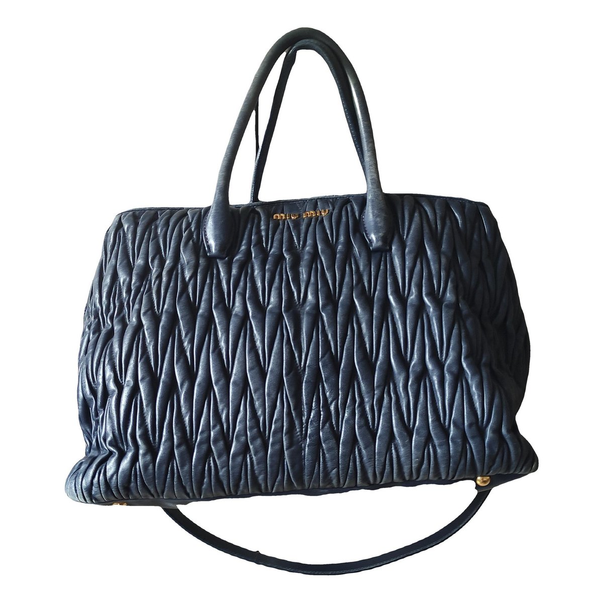 Matelassé leather handbag