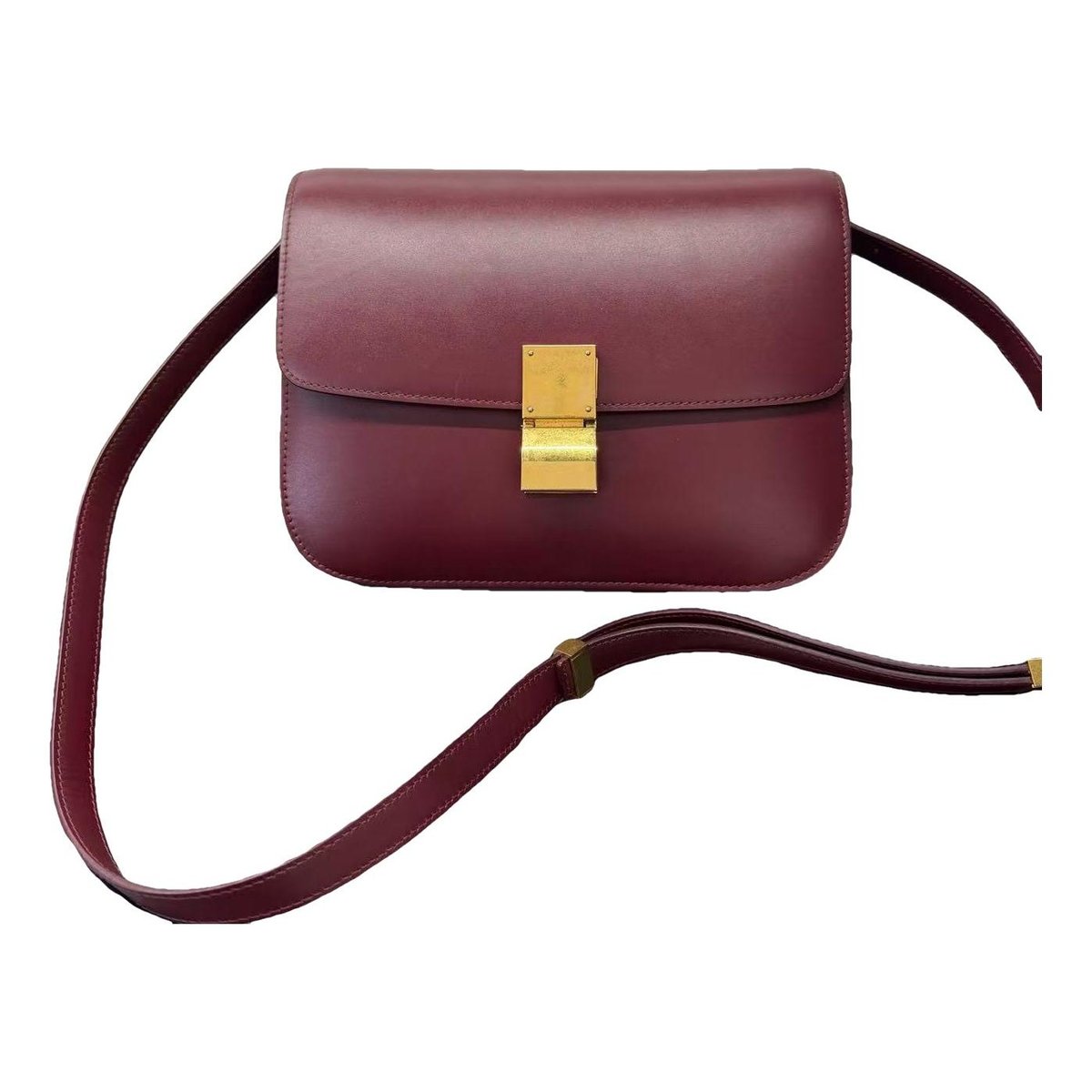 Classic leather crossbody bag