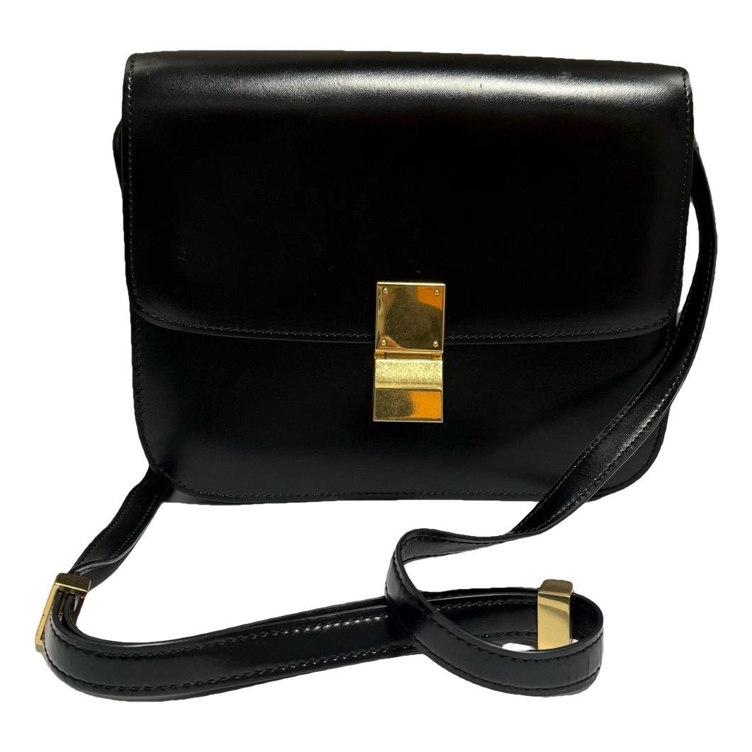 Classic leather crossbody bag