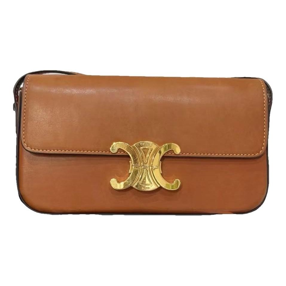 Triomphe Long leather handbag