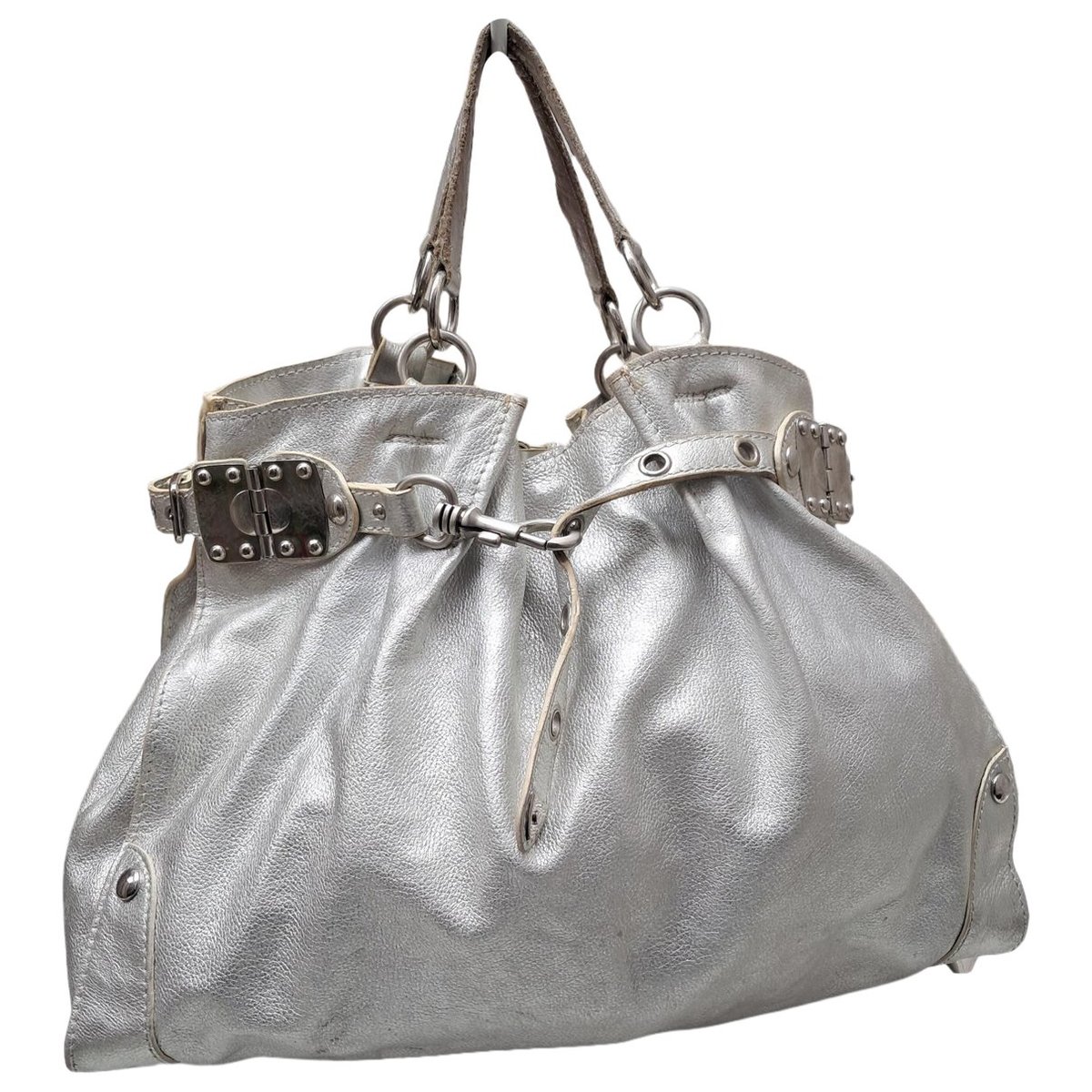Vitello leather handbag
