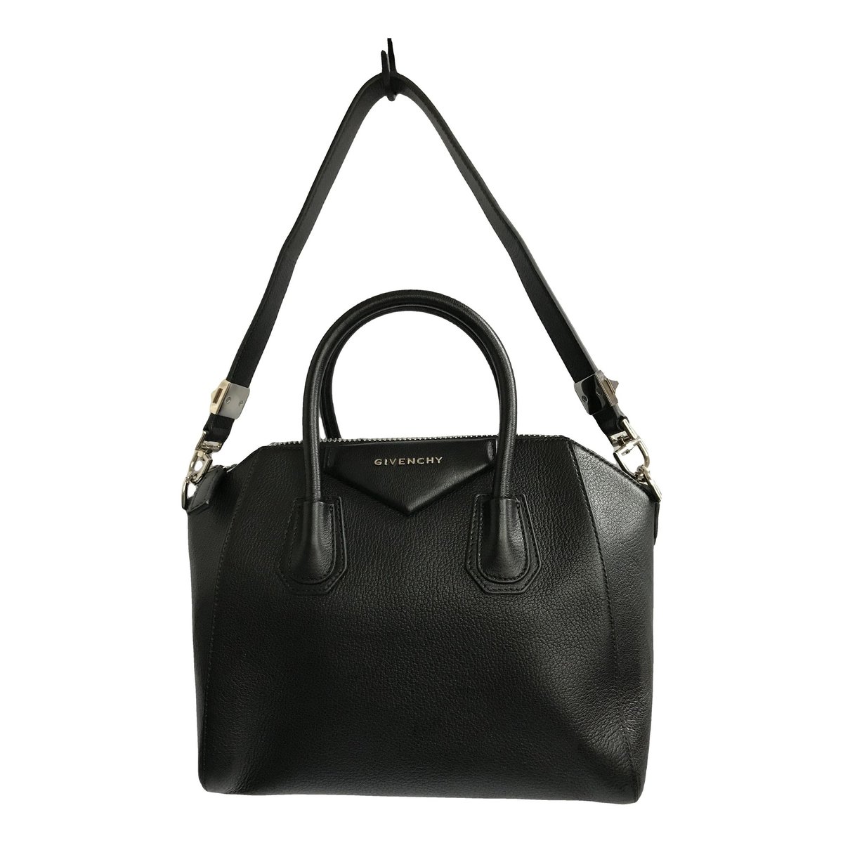Antigona leather handbag