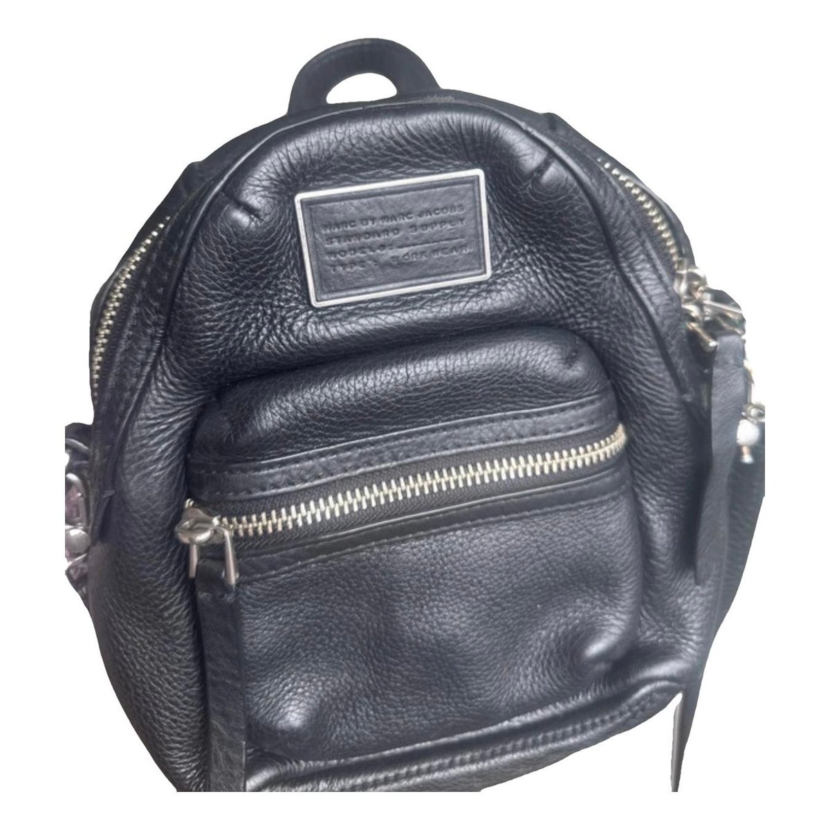 Classic Q leather crossbody bag