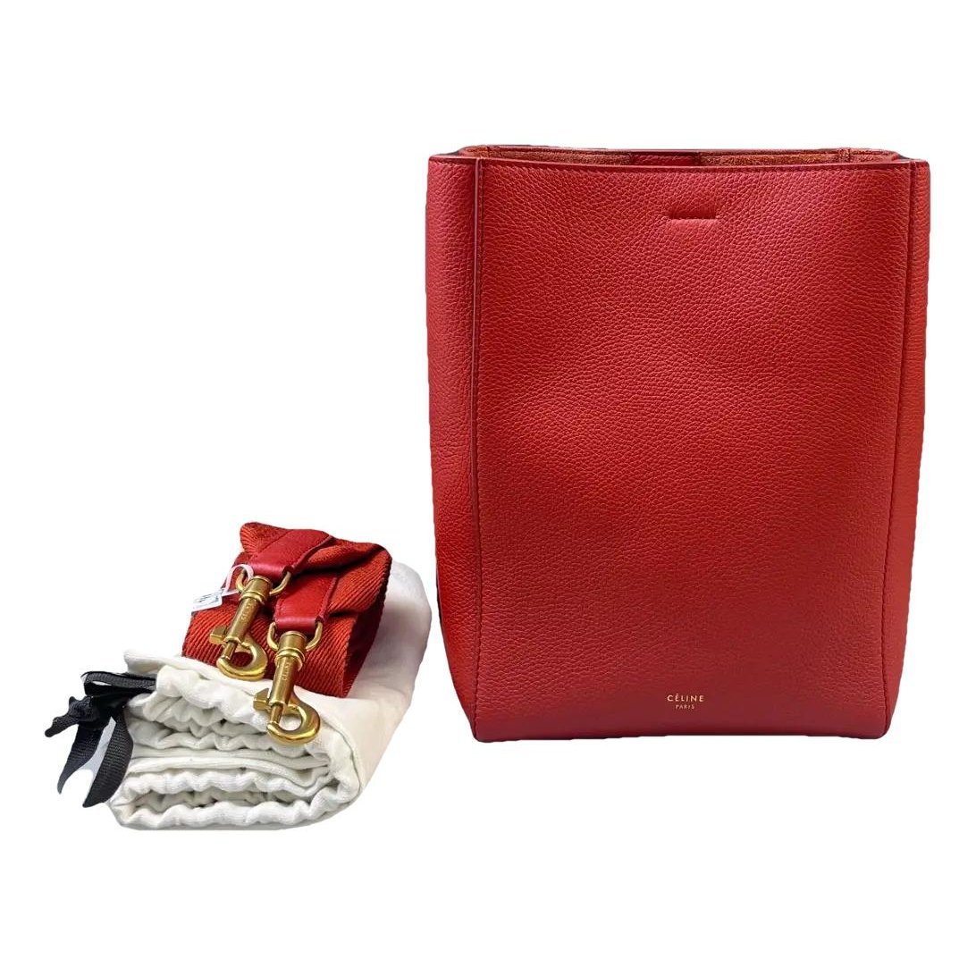 Twisted leather tote