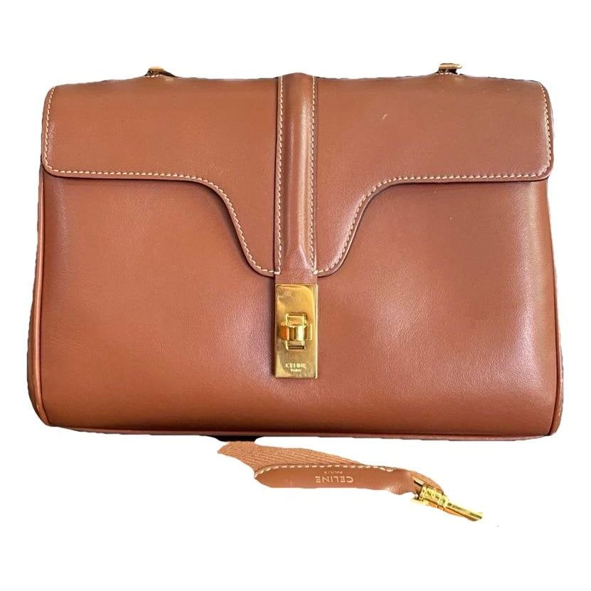 Sac 16 leather handbag