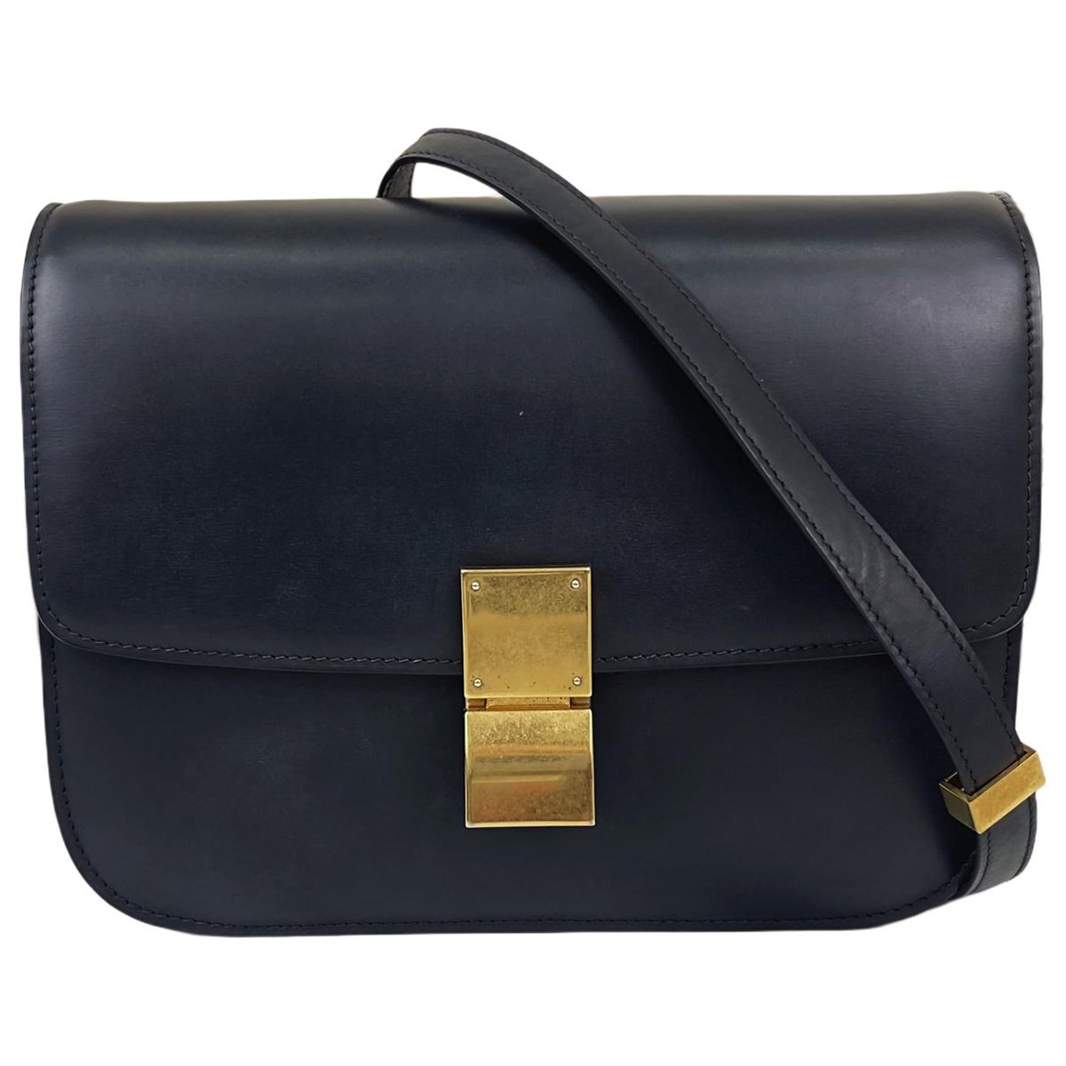Classic leather handbag