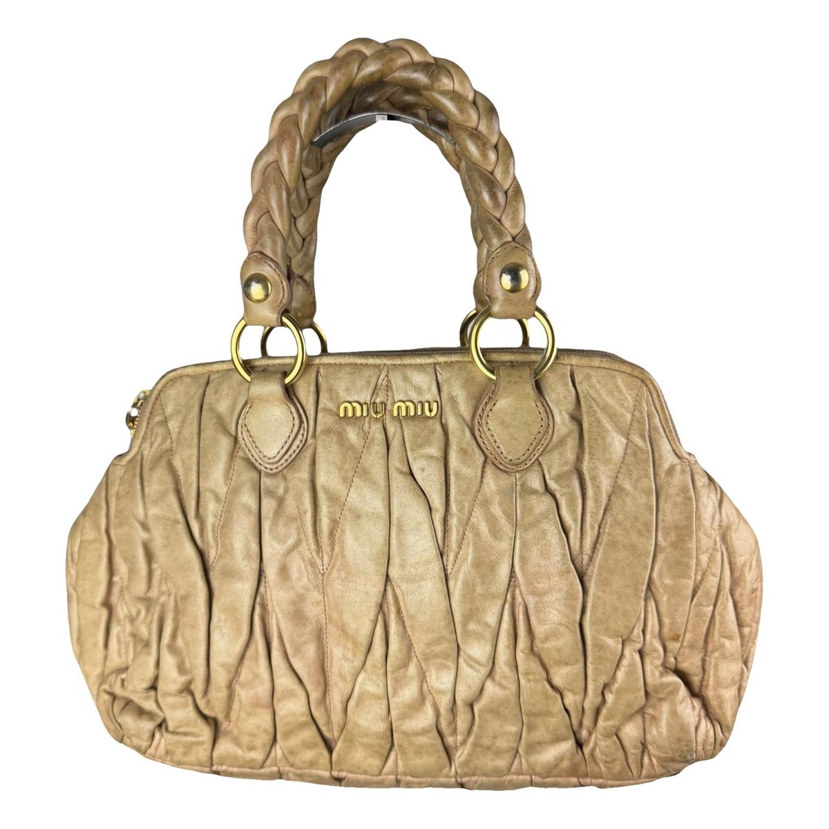 Matelassé leather handbag
