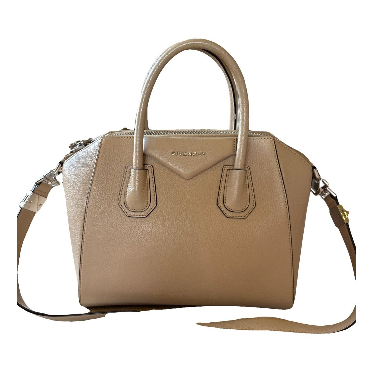 Antigona leather handbag