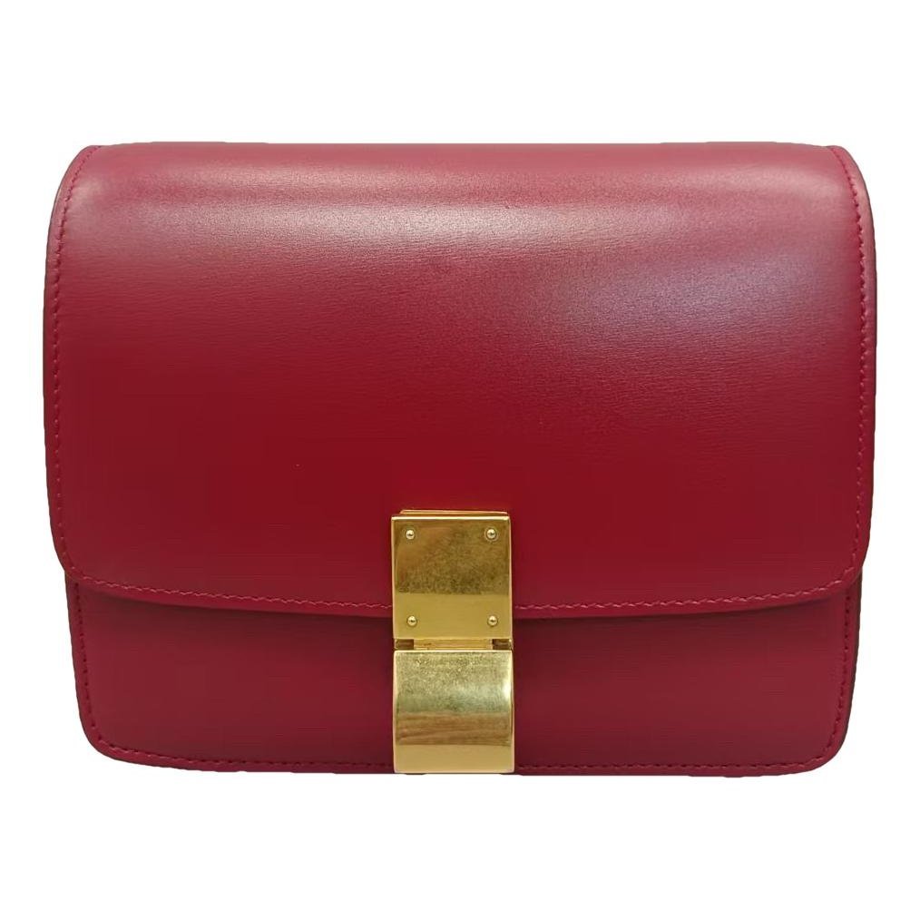 Classic leather handbag