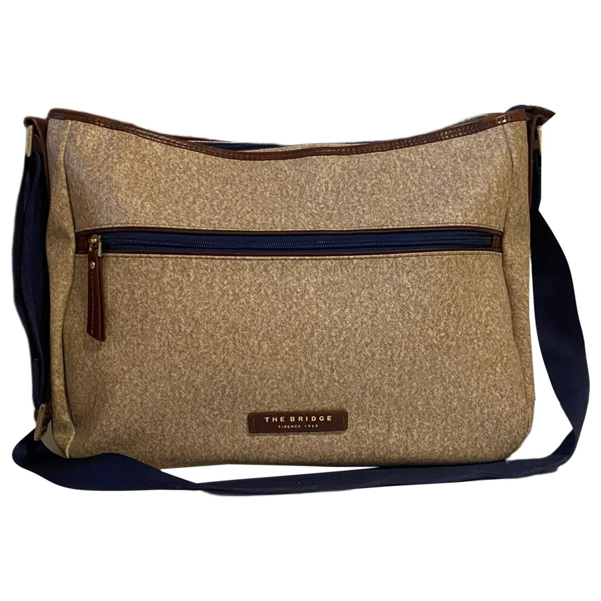 Leather crossbody bag