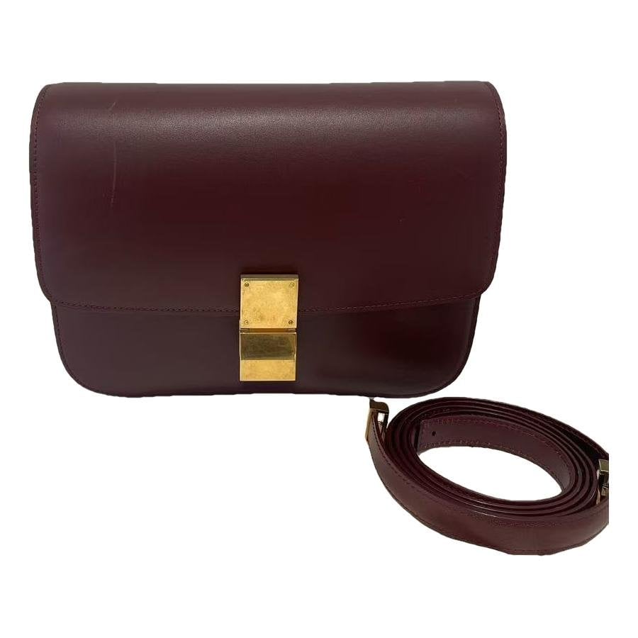 Classic leather crossbody bag