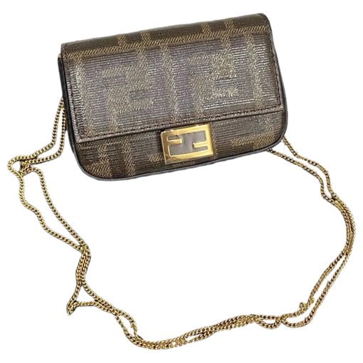 Wallet On Chain vinyl handbag