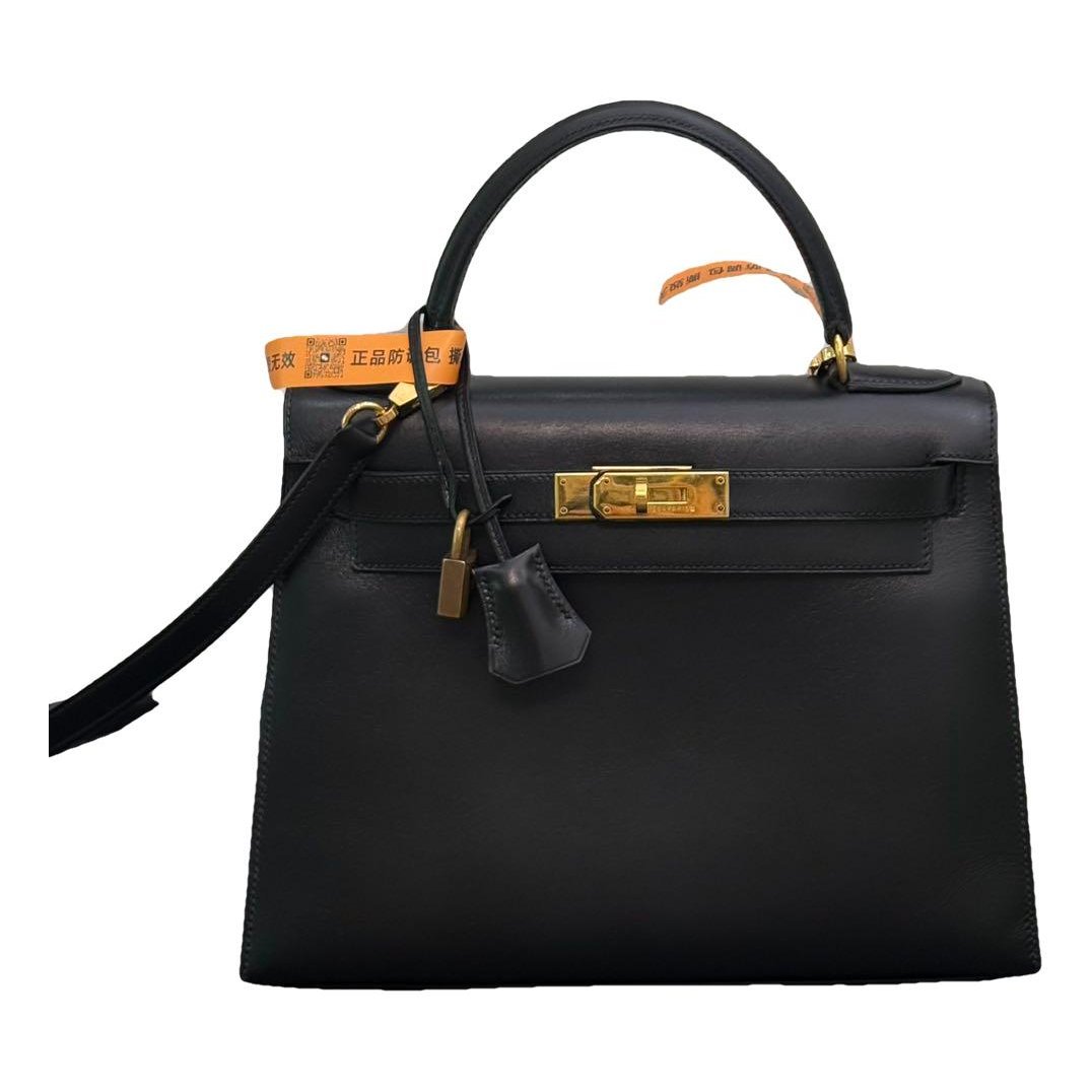 Kelly 28 leather handbag