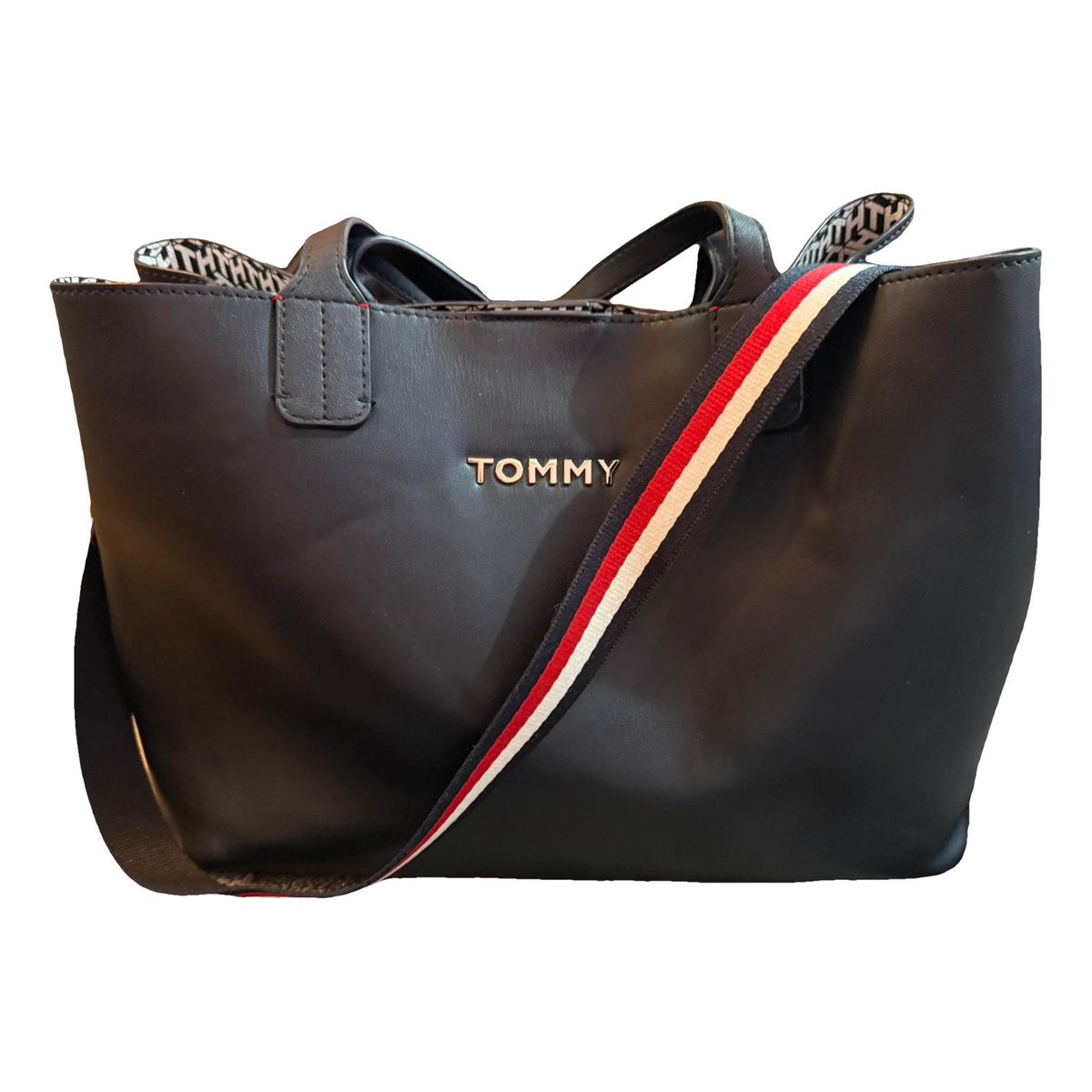 Patent leather tote